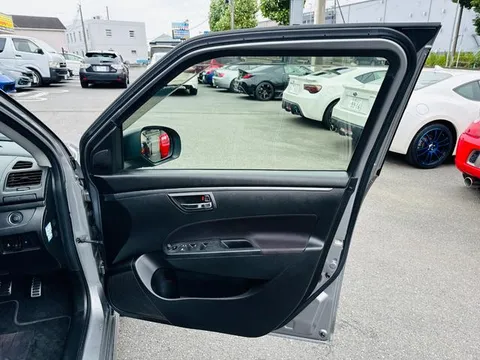 Suzuki Swift Sport