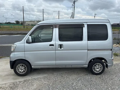 Daihatsu Hijet Cargo
