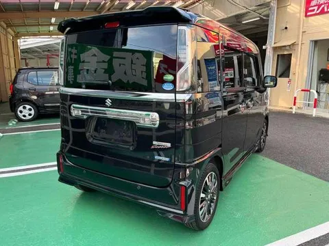 Suzuki Spacia Custom