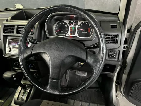 Mitsubishi Pajero Mini