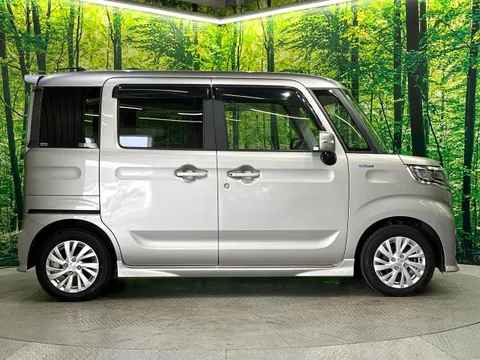 Suzuki Spacia Custom