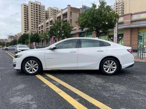 Chevrolet Malibu XL