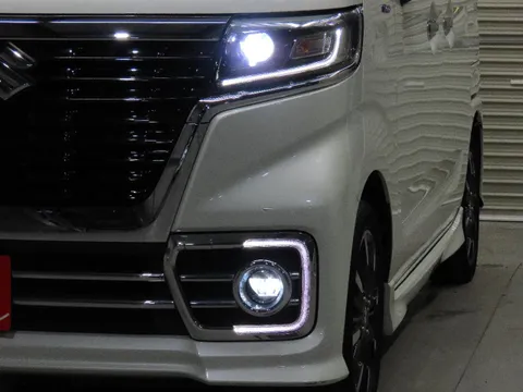 Suzuki Spacia Custom