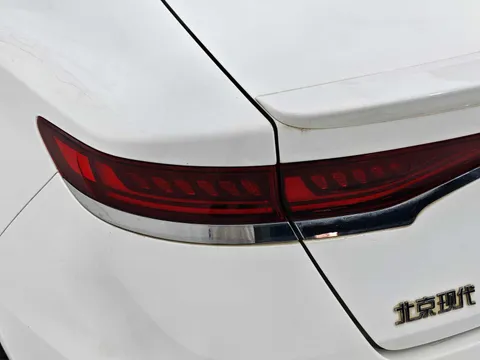 Hyundai Festa
