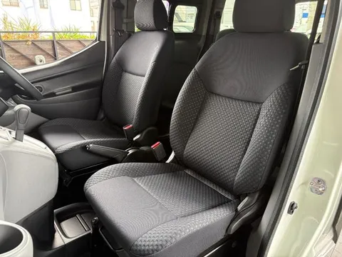Nissan Vanette