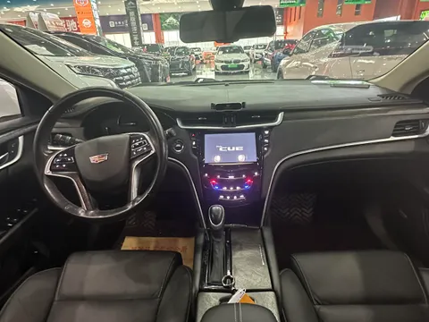 Cadillac XTS