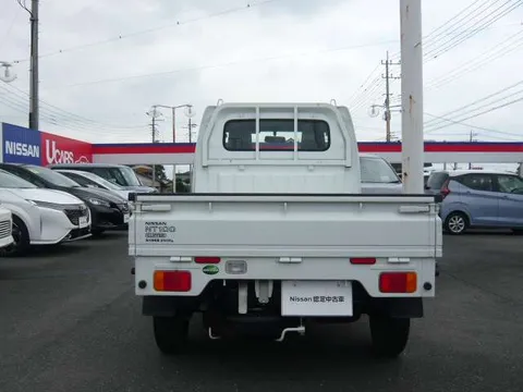 Nissan Clipper Truck