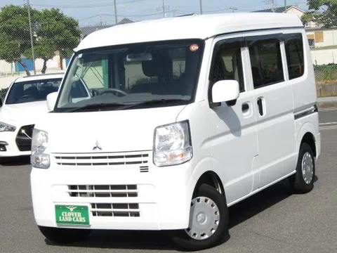 Mitsubishi Minicab Van