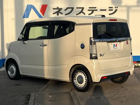 Honda N-BOX Slash