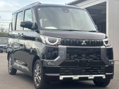 Mitsubishi Delica Mini