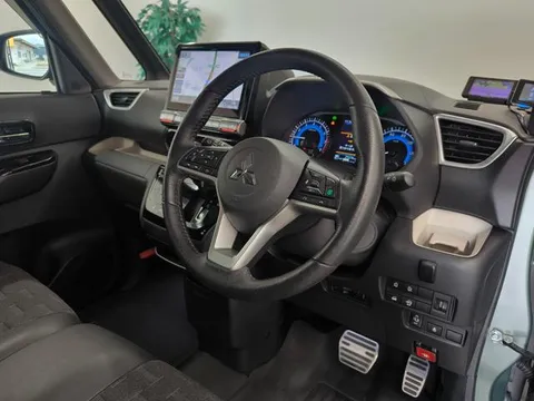 Mitsubishi Delica Mini