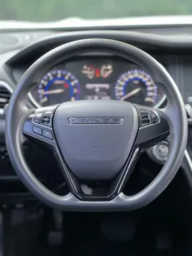 Venucia T90