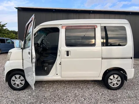 Daihatsu Hijet Cargo