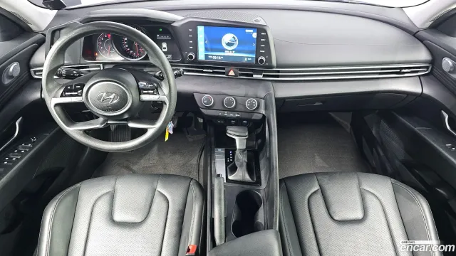 Hyundai Elantra (Avante)