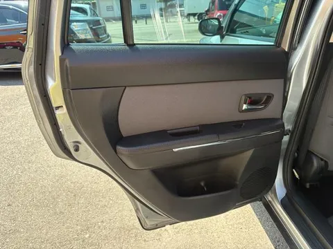 Mazda Verisa