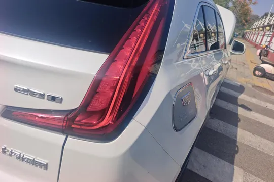 Cadillac XT4