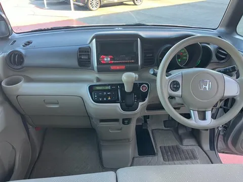 Honda N-BOX Plus