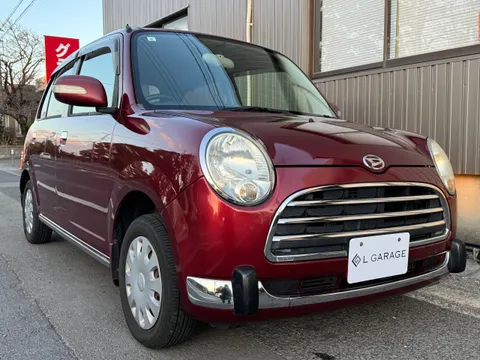 Daihatsu Mira Gino