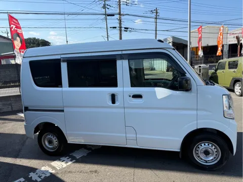 Nissan Clipper