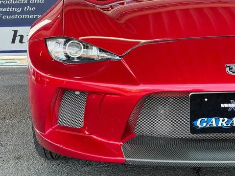 Mazda MX-5 (Roadster)