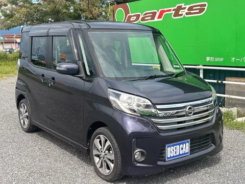 Nissan Dayz Roox