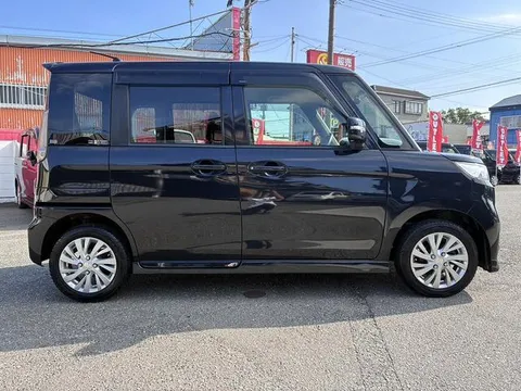 Suzuki Spacia Custom Z