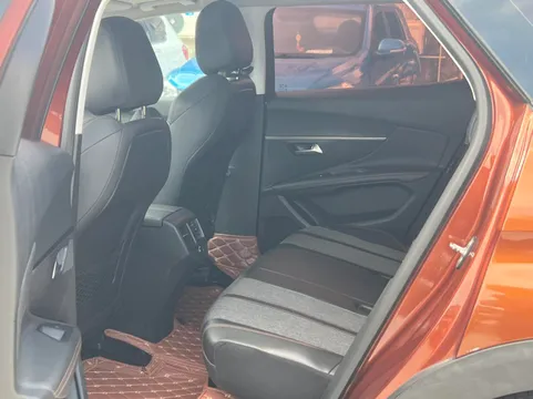 Peugeot 4008