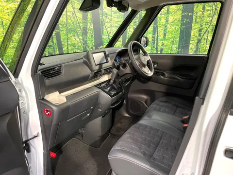 Mitsubishi Delica Mini