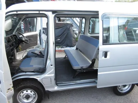 Subaru Sambar Van
