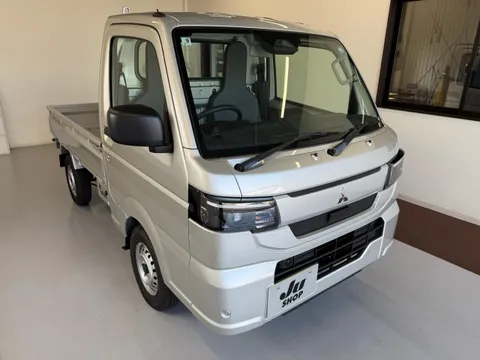 Mitsubishi Minicab Truck