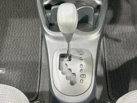 Toyota Yaris (Vitz)