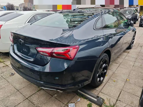 Chevrolet Malibu XL