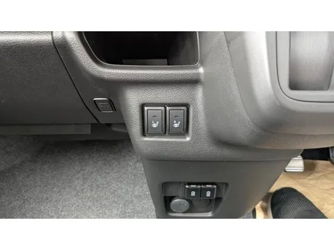 Suzuki Spacia Base