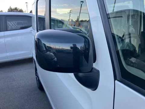 Suzuki Spacia Base