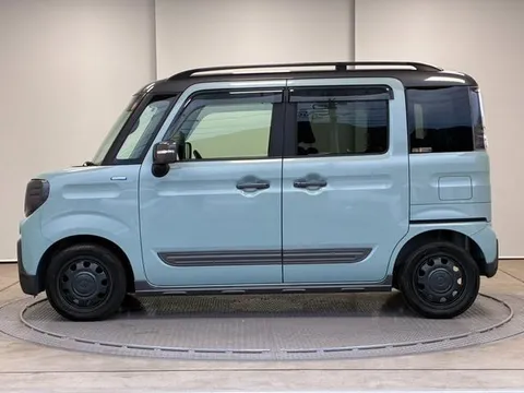 Suzuki Spacia Gear