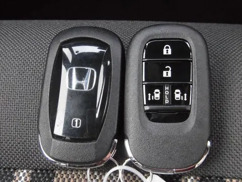 Honda N-BOX Joy