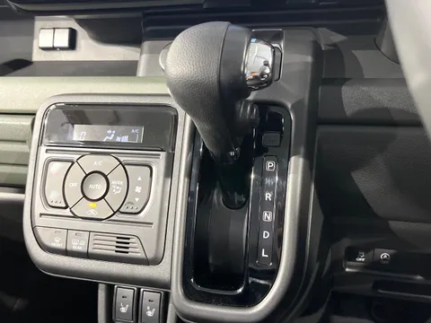 Suzuki Spacia Gear