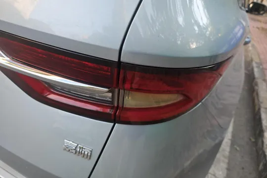 Geely Jiaji