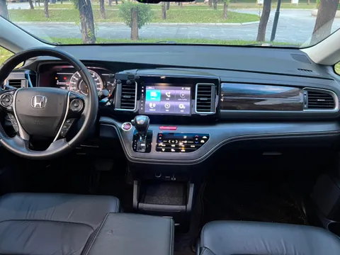 Honda Elysion