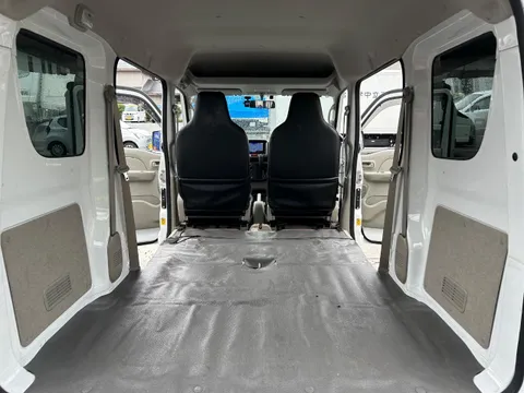 Nissan Clipper