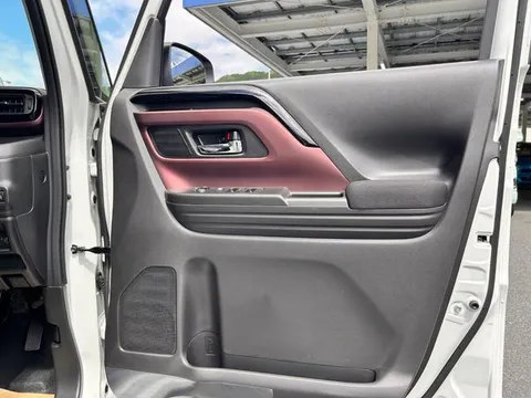 Suzuki Spacia Custom