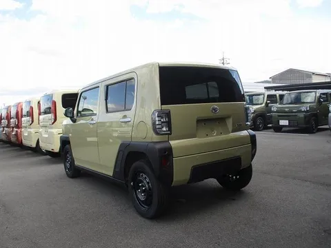 Daihatsu Taft