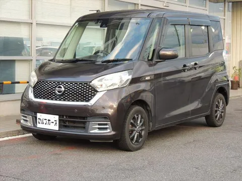 Nissan Dayz Roox
