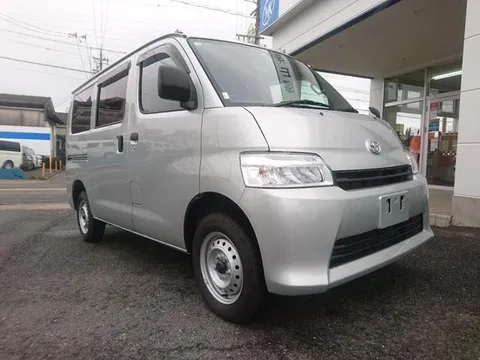 Toyota TownAce Van