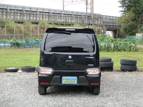 Suzuki Wagon R Stingray