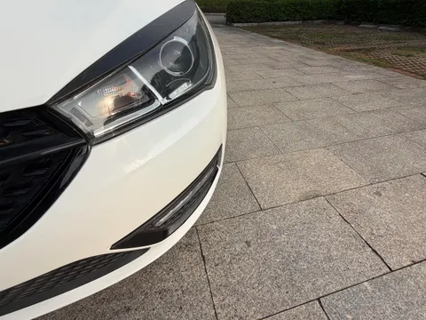 Chery Arrizo 5
