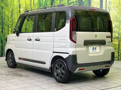 Suzuki Spacia Gear