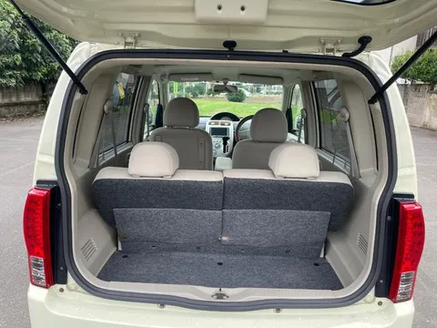 Nissan Otti