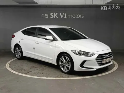 Hyundai Elantra (Avante)