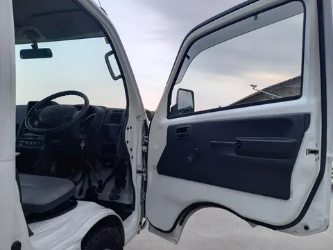 Mazda Scrum Truck